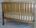 Full Size Crib - JPMA certified premium 5 inch mattress included